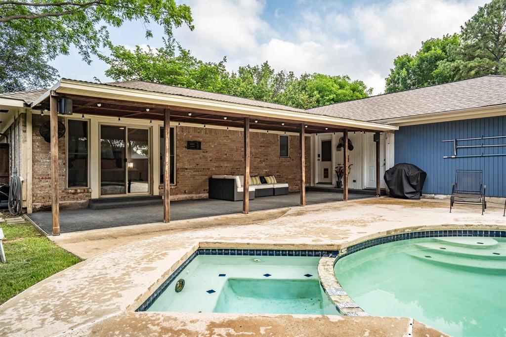 Lakewood Gardens - Residential