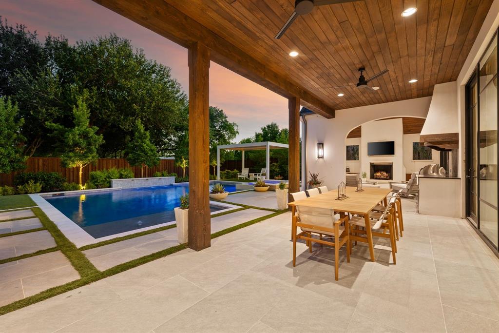 Stony Brook - Residential