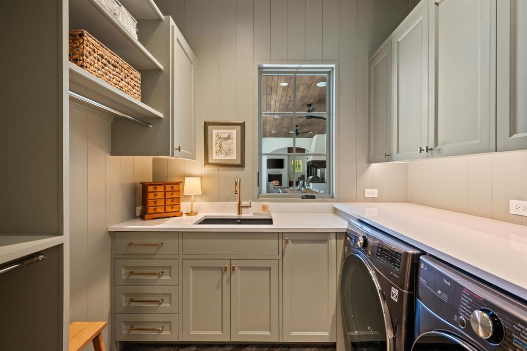 Stony Brook - Residential