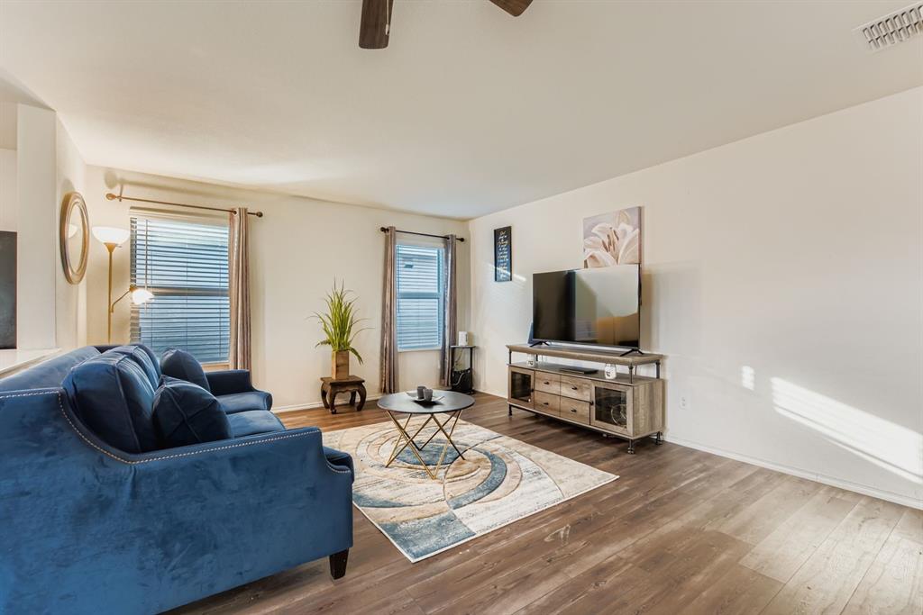 Villas-Prairie Crk - Residential