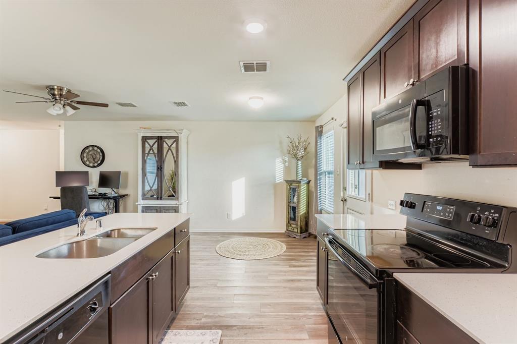 Villas-Prairie Crk - Residential