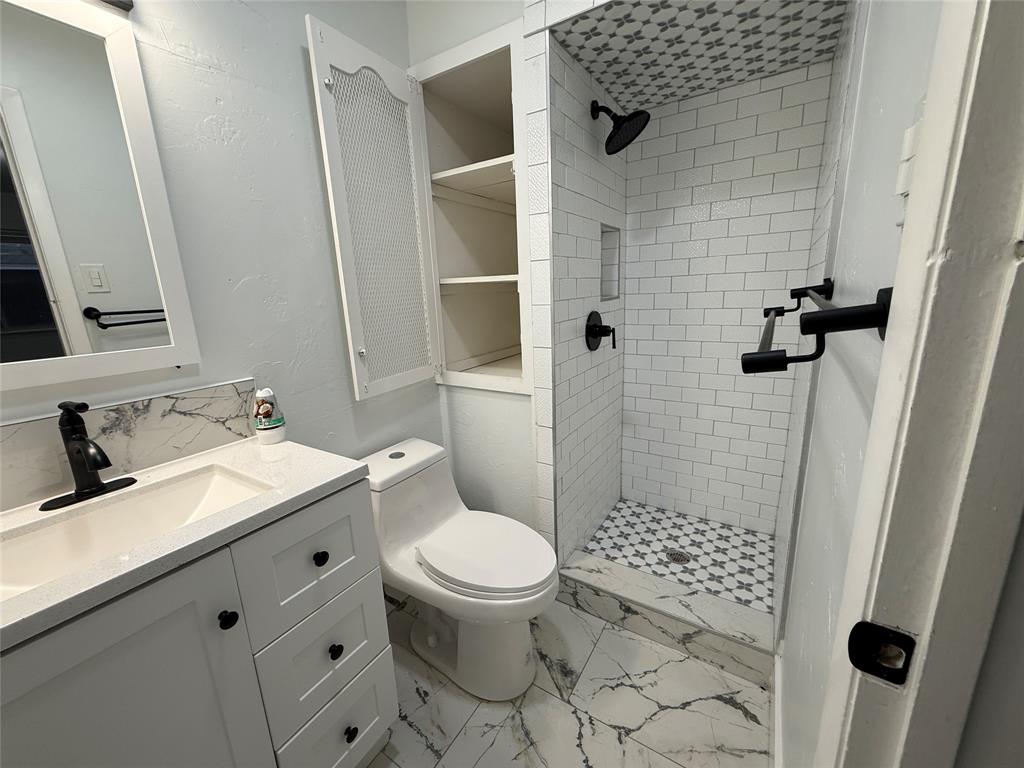 Freeway Park 03 - Residential