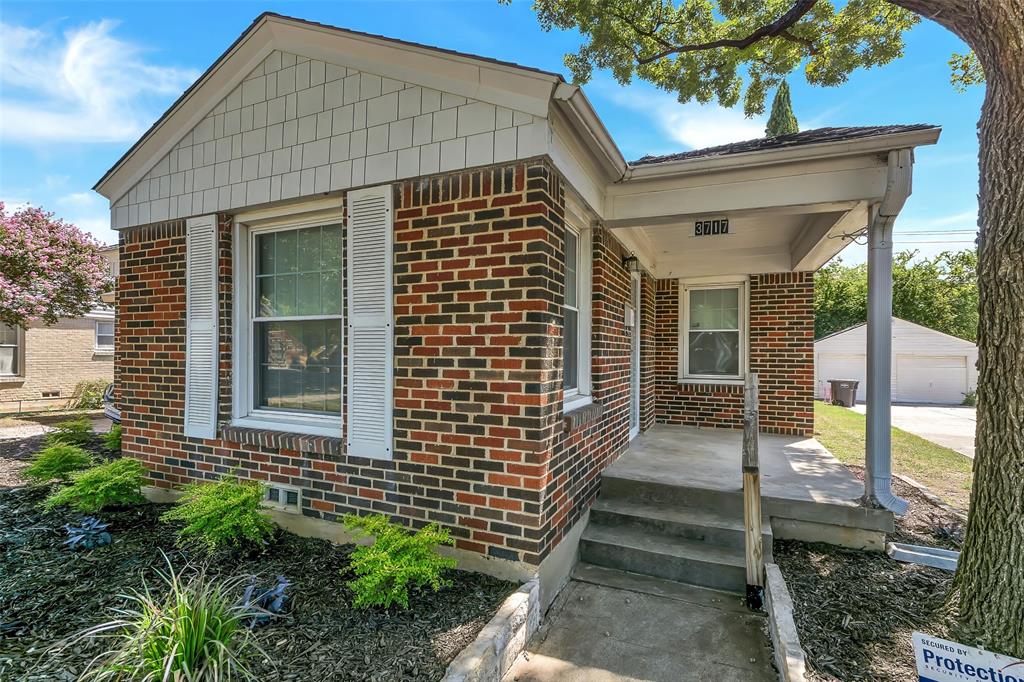 3717 Carolyn Road