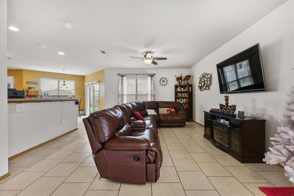 1517 Birds Eye Road