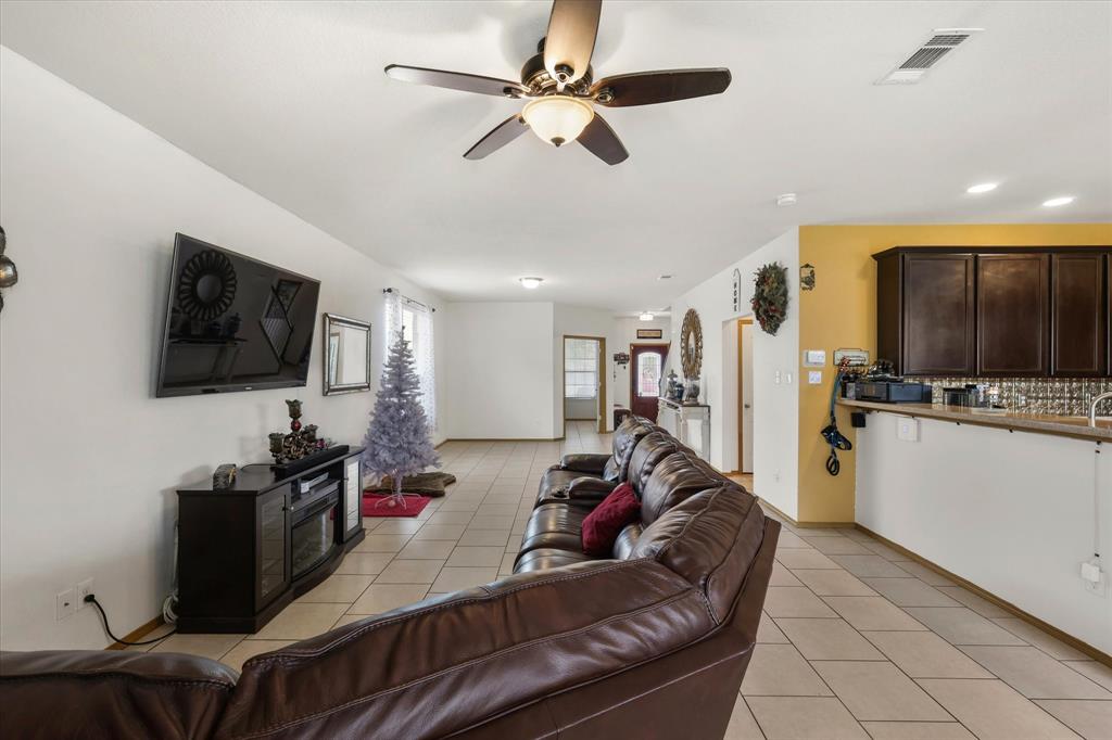 1517 Birds Eye Road