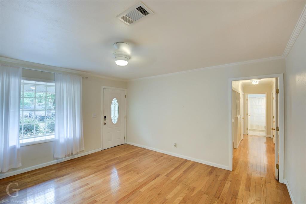 829 Willow Drive