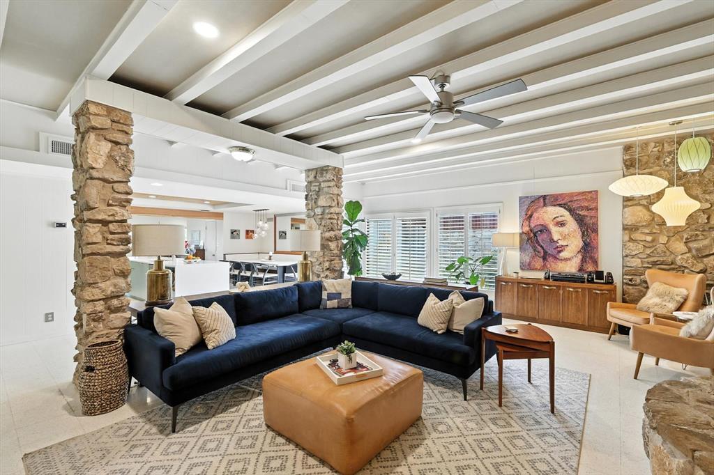 102 Bob White Avenue