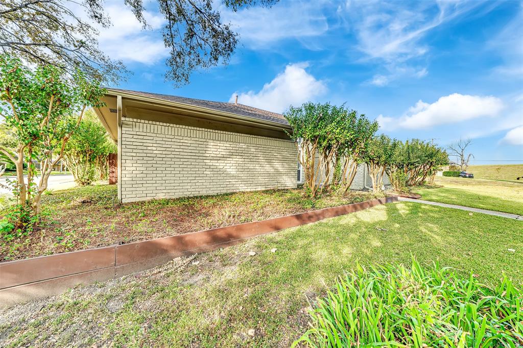 12401 Pleasant Valley Drive