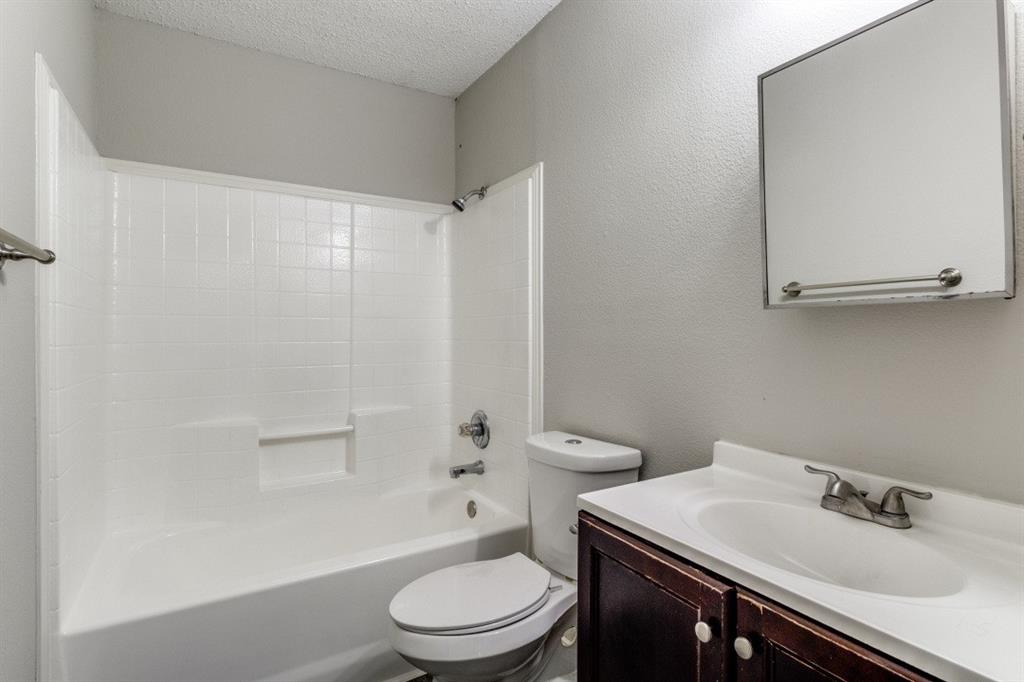 Hillside Oaks Ph 05 02 - Residential