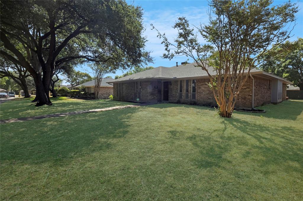 742 Ridge Crest Drive