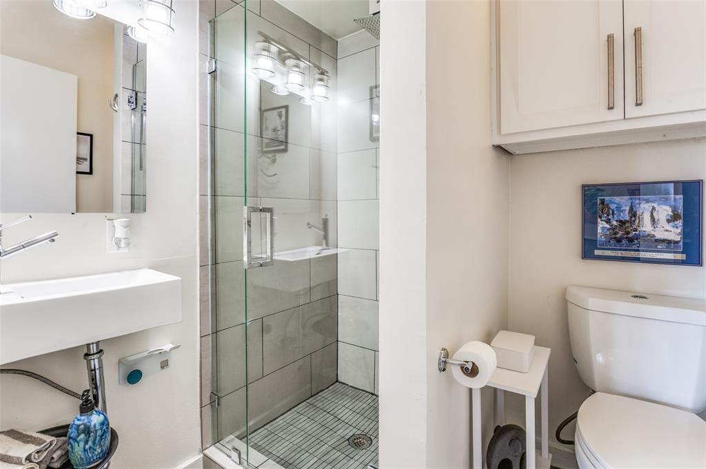 Gilbert Terrace Residences - Residential