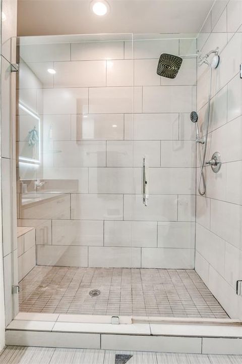 Tiny photo for 3922 Gilbert Avenue #214, Dallas, TX 75219 (MLS # 21238410)