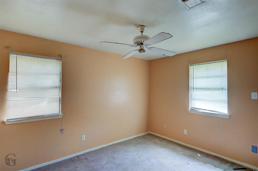 842 Navaho Trail