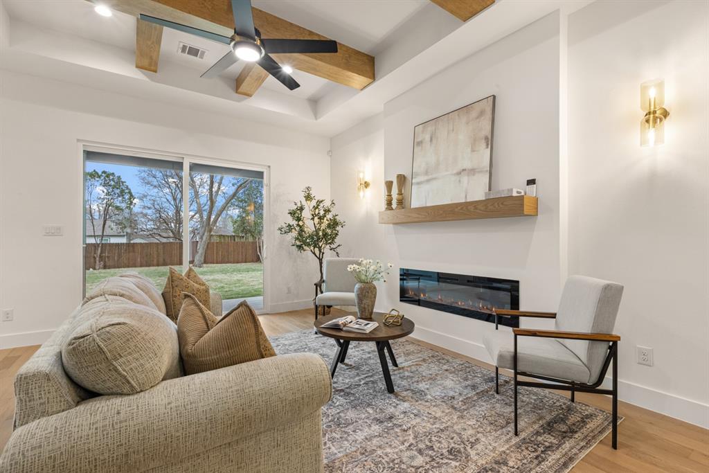 Urbandale First Instl - Residential