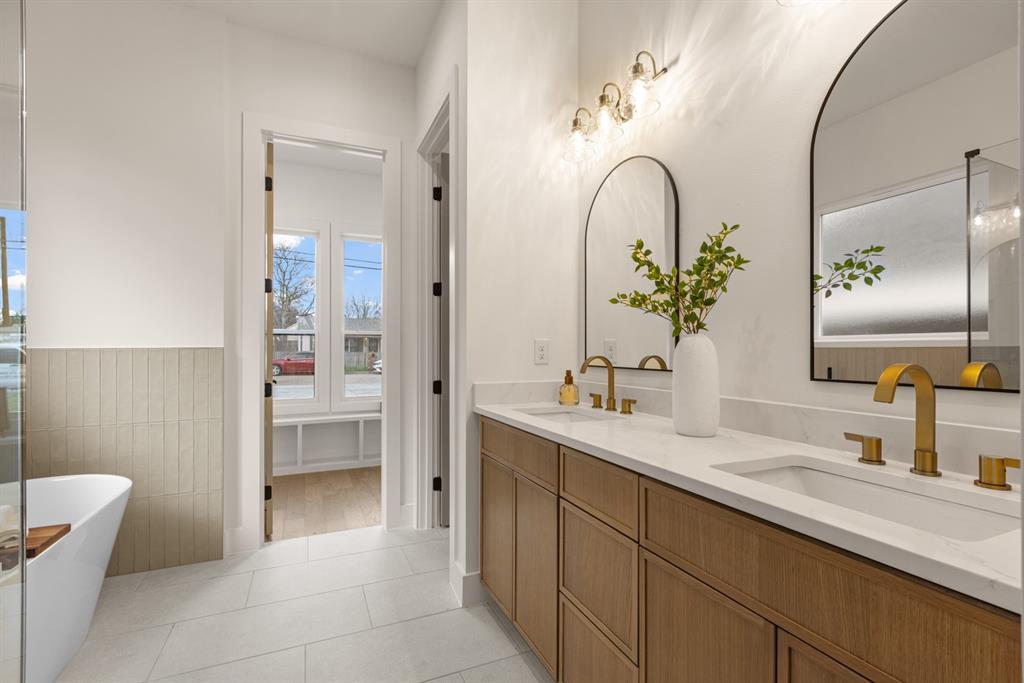 Urbandale First Instl - Residential