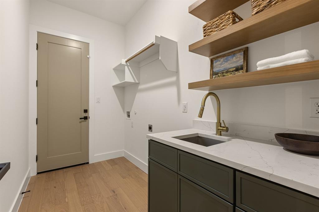 Urbandale First Instl - Residential