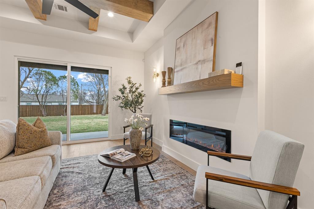 Urbandale First Instl - Residential