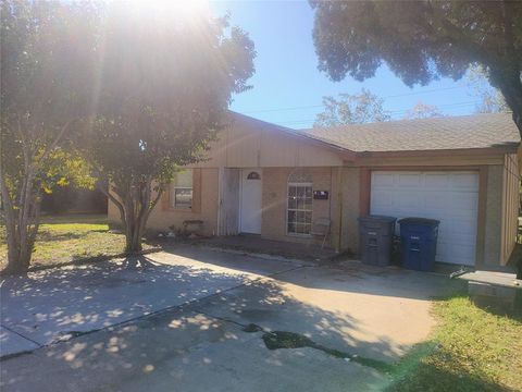 Tiny photo for 7835 Woodshire Drive, Dallas, TX 75232 (MLS # 21101542)
