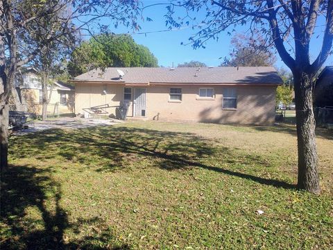 Tiny photo for 7835 Woodshire Drive, Dallas, TX 75232 (MLS # 21101542)