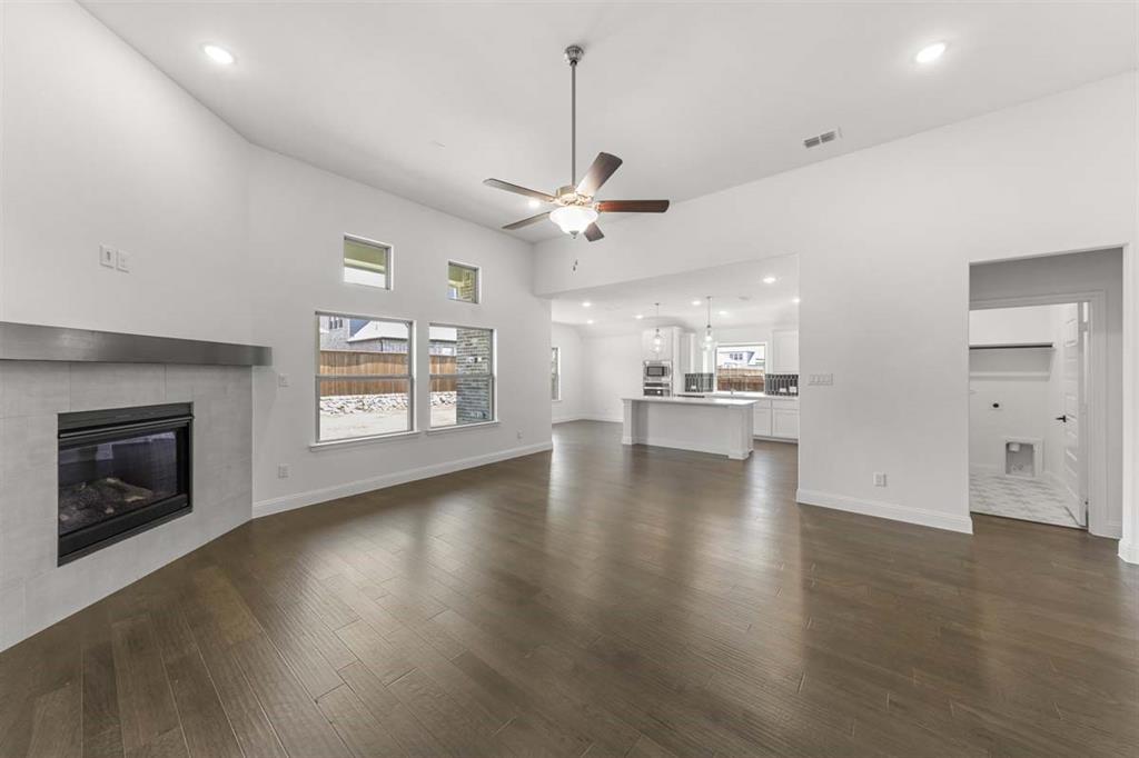 700 Brazos Drive