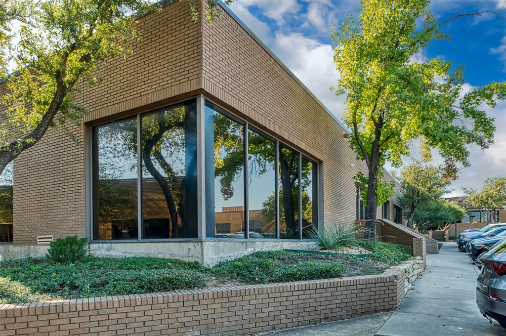 Walnut Hill Bus Park Sec 12 Ph 02 - Commercial Lease