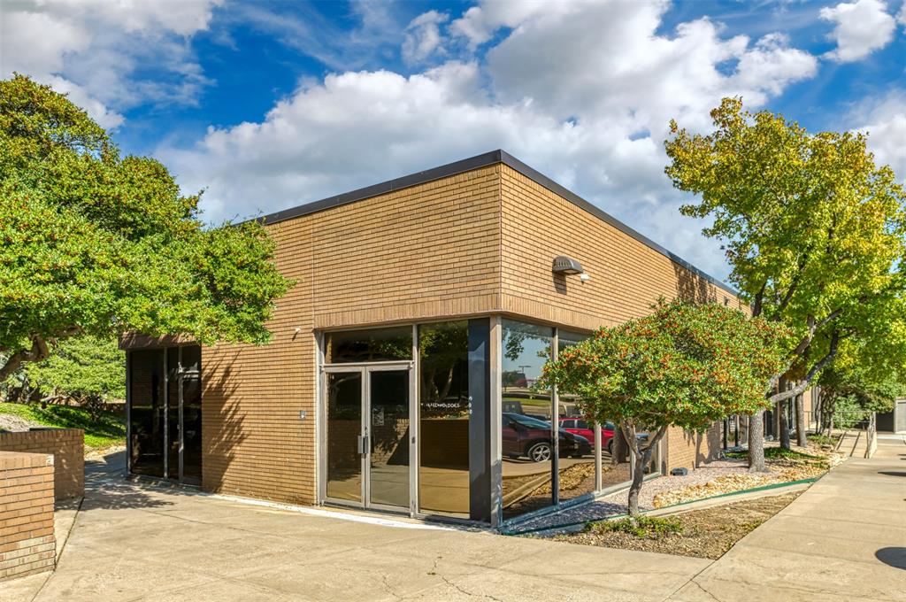 Walnut Hill Bus Park Sec 12 Ph 02 - Commercial Lease