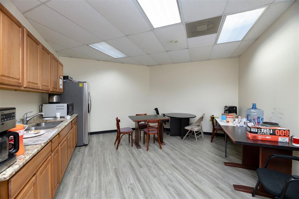 Walnut Hill Bus Park Sec 12 Ph 02 - Commercial Lease