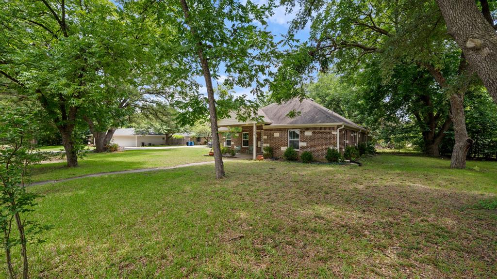 308 E 8th Street - Photo 3
