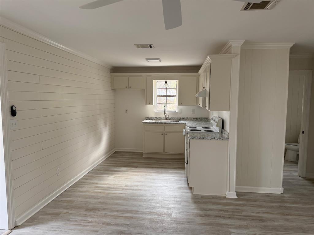 2257 Soda Lake Circle