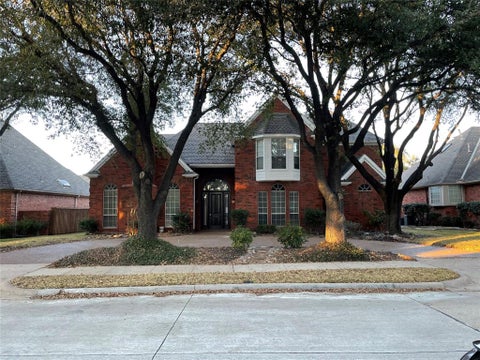 Photo of 4569 Hallmark Drive, Plano, TX 75024 (MLS # 21381014)