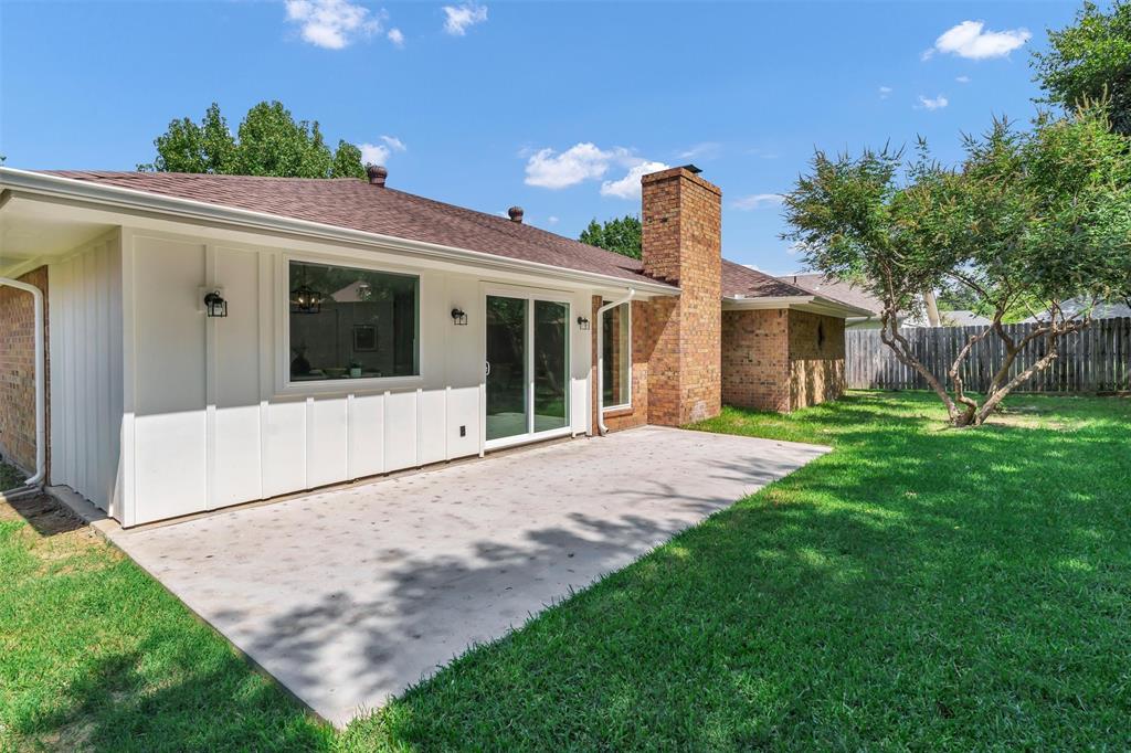 Grapevine, Texas 76051, United States, 3 Bedrooms Bedrooms, ,2 BathroomsBathrooms,Residential,Pending,209792