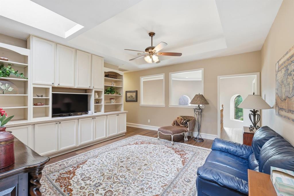 WHIFFLETREE 7 - Residential