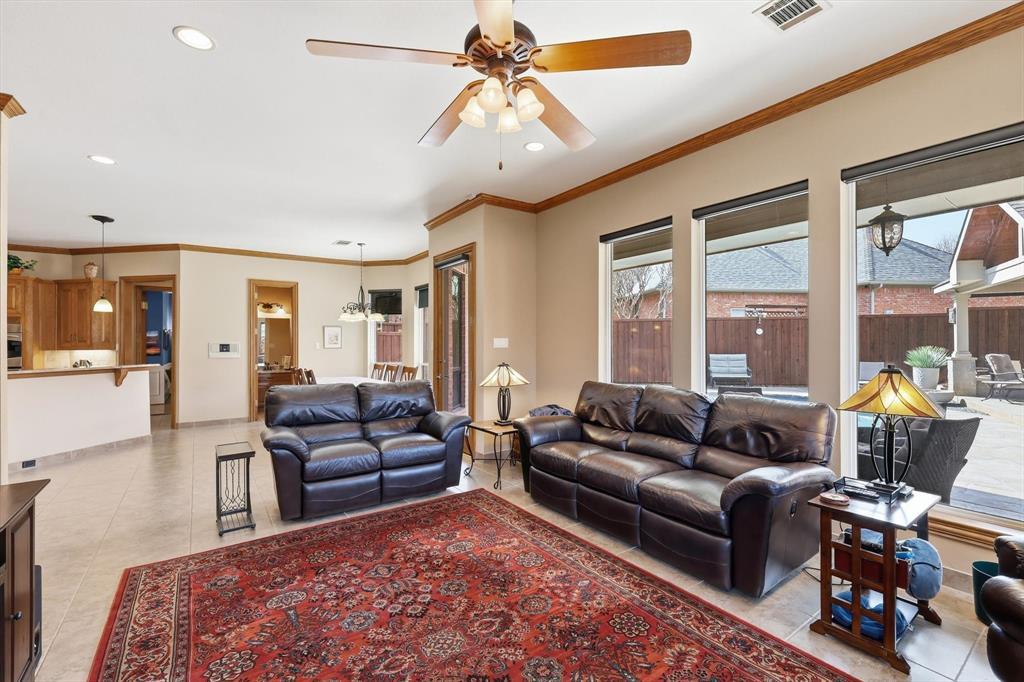 WHIFFLETREE 7 - Residential