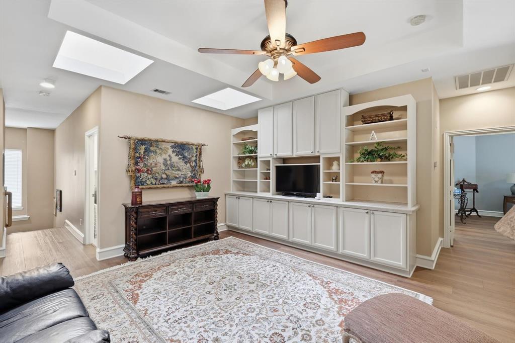 WHIFFLETREE 7 - Residential