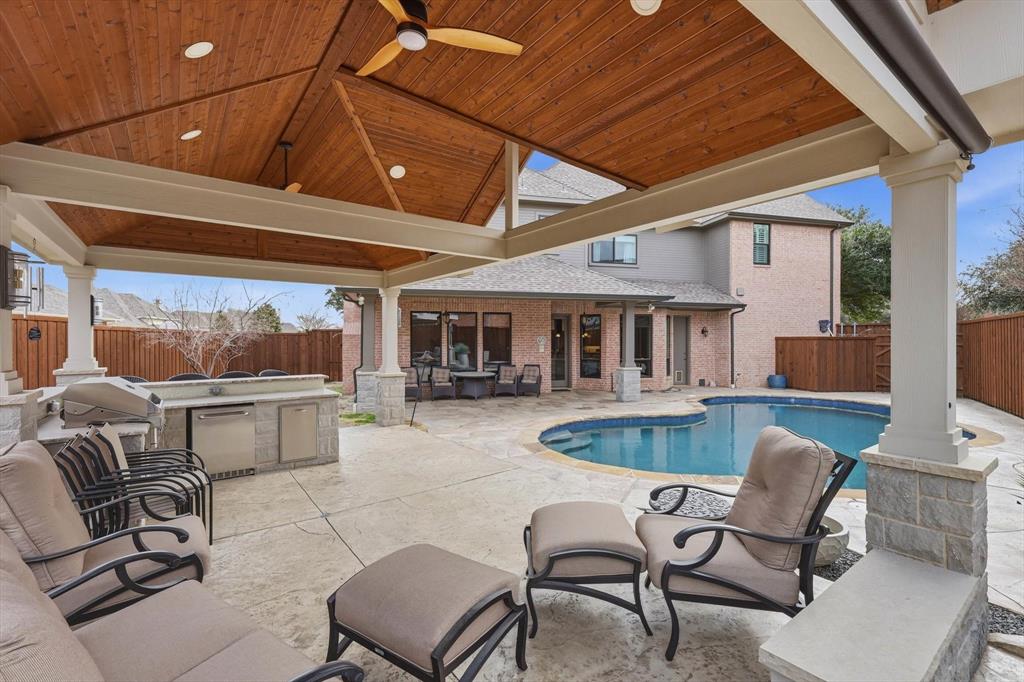 WHIFFLETREE 7 - Residential