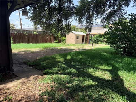 Tiny photo for 10940 Ferndale Road, Dallas, TX 75238 (MLS # 21341360)