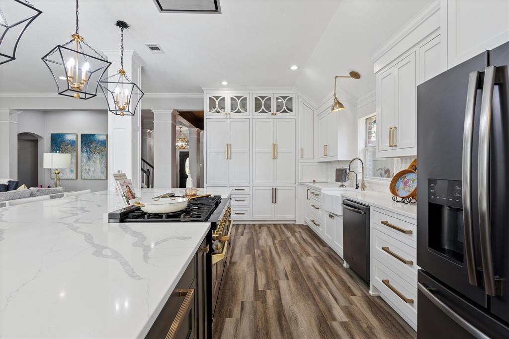 6552 Fairview Drive