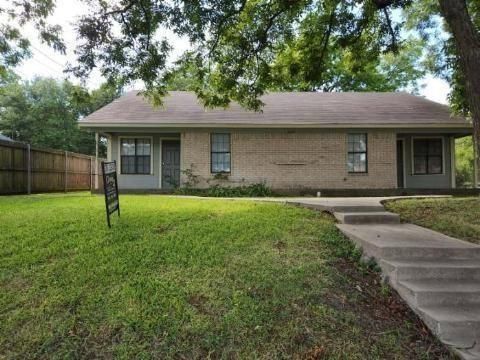 Photo of 2203 Monroe Street #A, Commerce, TX 75428 (MLS # 21215246)