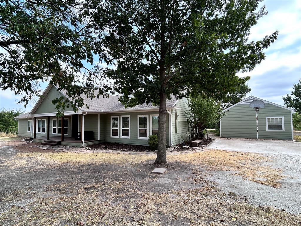 8127 County Road 172