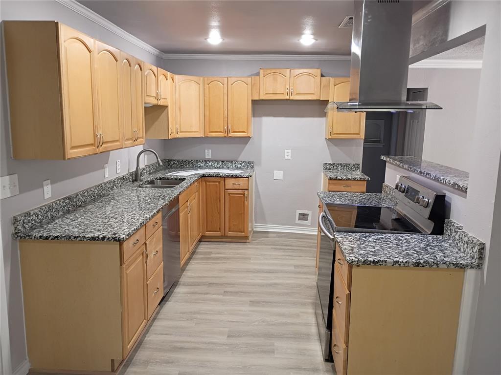 Univ Annex Getz - Residential