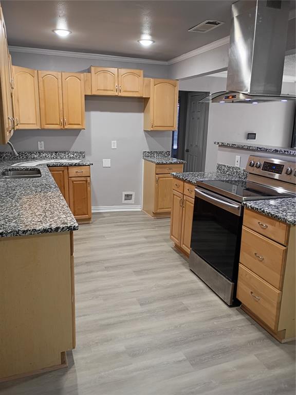 Univ Annex Getz - Residential