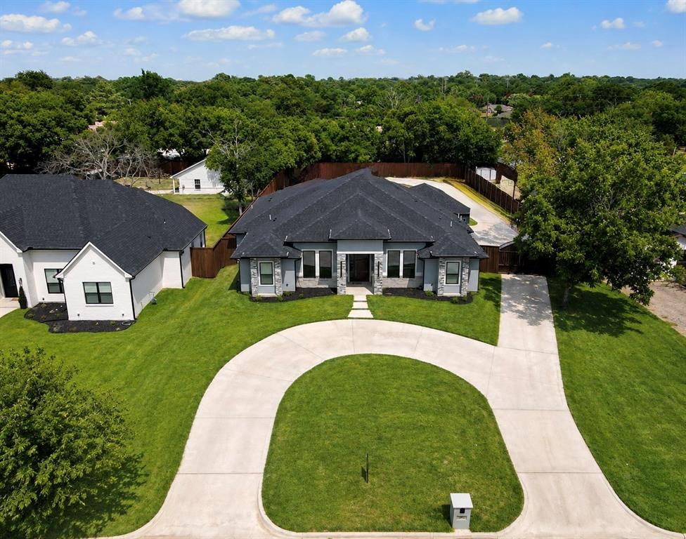 921 Delk Drive