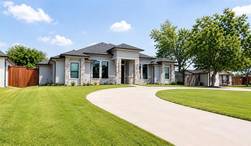 921 Delk Drive