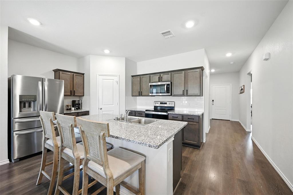 1216 Hutchings Court