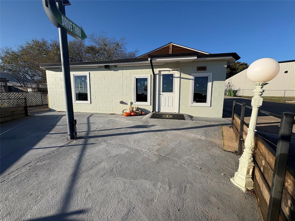 L C Line - Commercial Sale