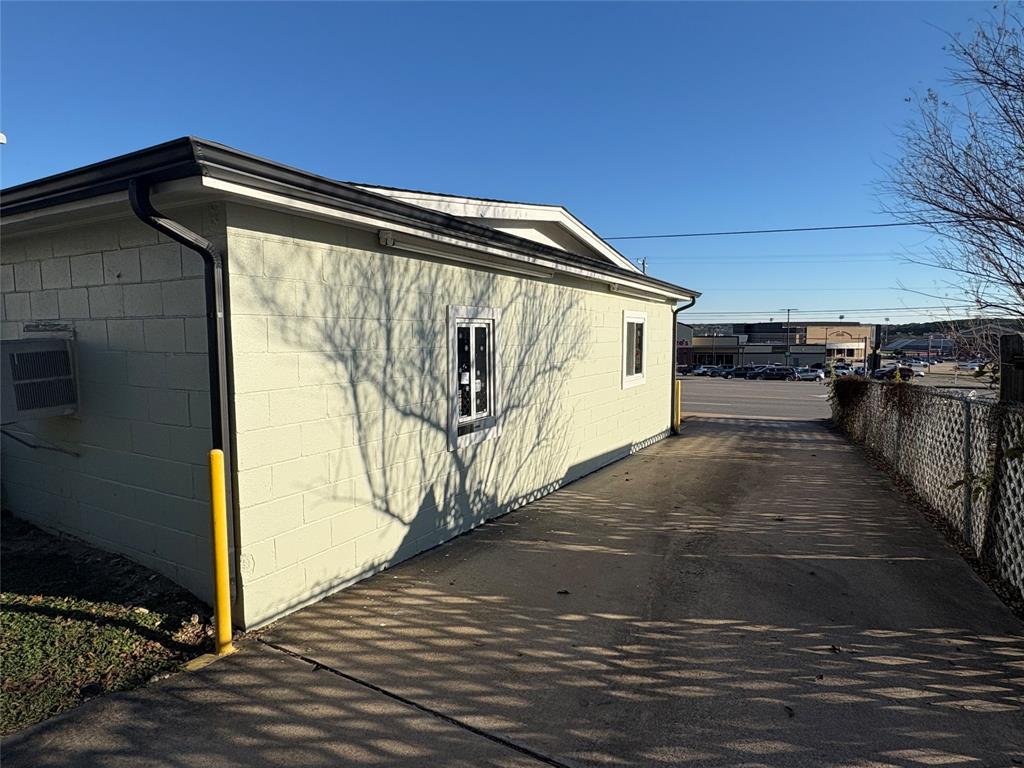 L C Line - Commercial Sale