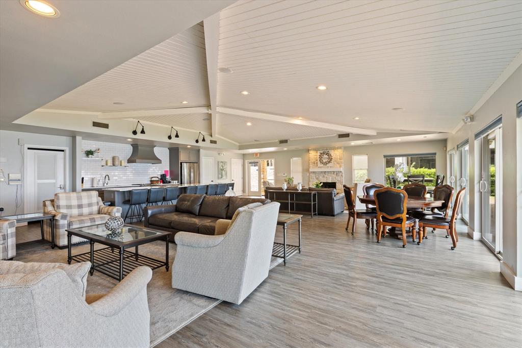 Lewisville Water's Edge II Condominium - Residential