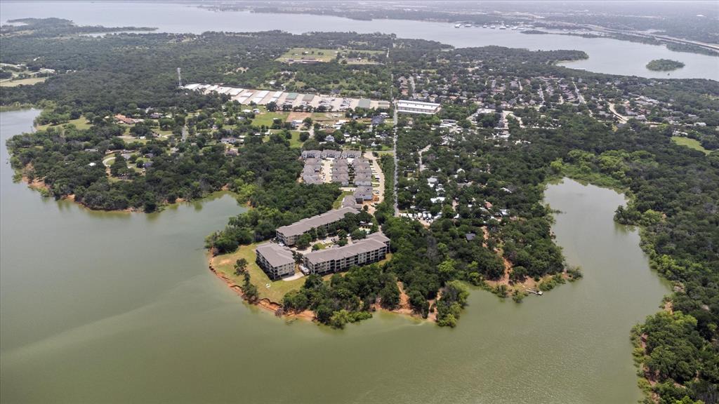 Lewisville Water's Edge II Condominium - Residential