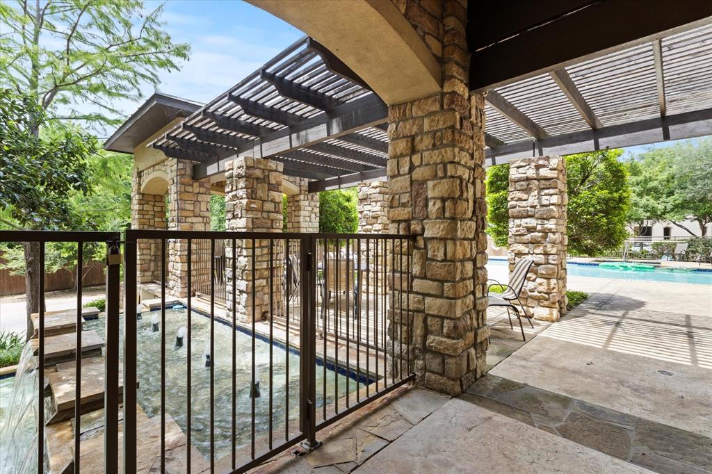 444 Waters Edge Drive 720