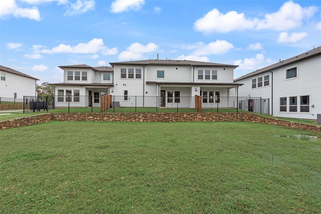 Lewisville Water's Edge II Condominium - Residential